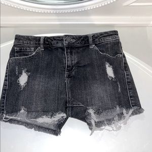 2 Girls Black & White RSQ Jean Shorts girls
